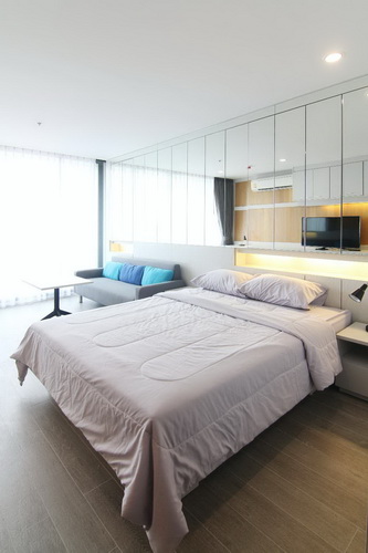 For Rent or Sale: Noble Revo Silom  10th floor  Size 34 Sq.m