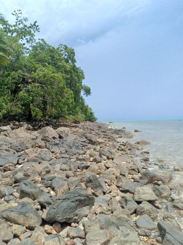 ที่ดินเกาะสมุยขาย24ไร่ซีวิวและติดทะเลชายหาด ติดโรงแรมคอนราด