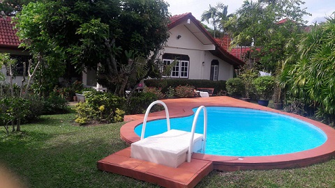 House for sale in Rawai, Phuket Quiet and private