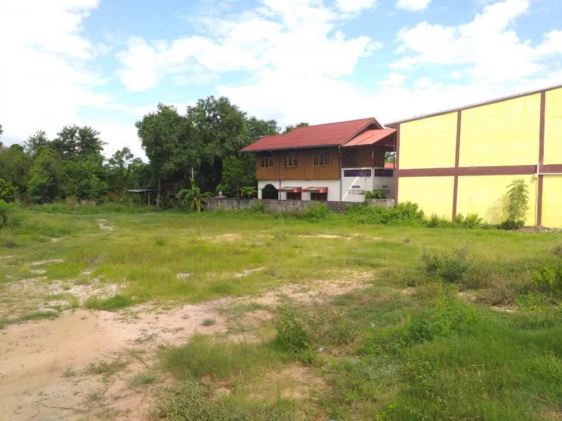 ที่ดินบ้านนิคมติดถนนอุบล-ตระการ หน้ากว้าง 60 เมตร