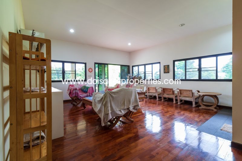 #REDUCERD House for sale with mountain views in Doi Saket.
