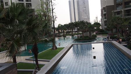 Condo Belle Grand Rama 9 for rent