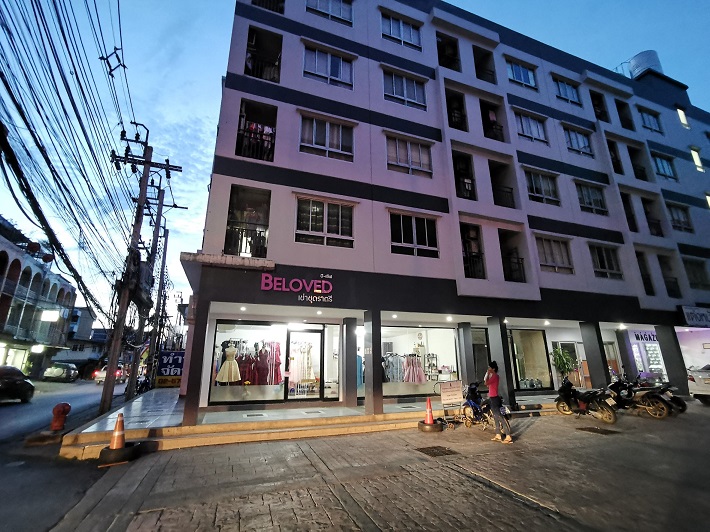 ด่วนๆๆ เซ้งร้าน BELOVED เช่าชุดราตรี สำหรับคนที่สนใจอยากมีธุรกิจร้านเช่าชุดราตรี