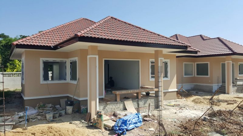 บ้านสร้างใหม่ กำลังก่อสร้างประมาน 95% แล้ว