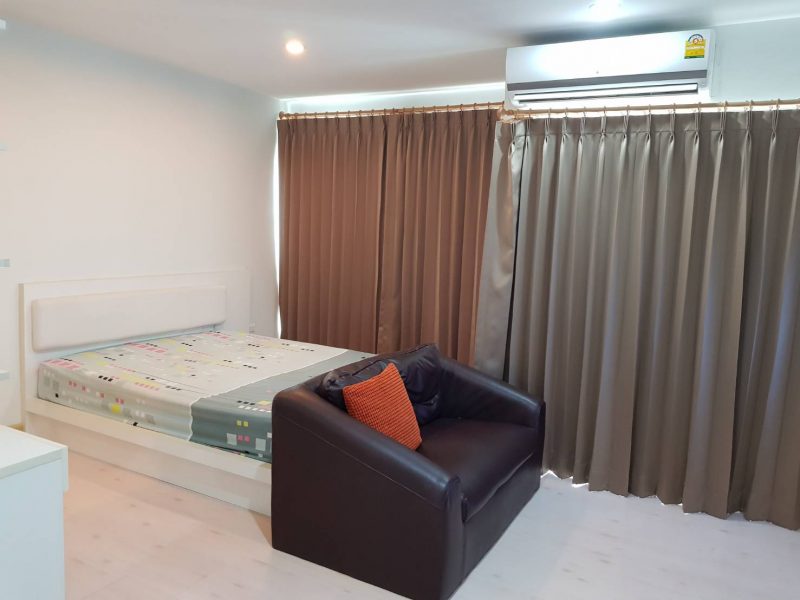 ให้เช่า สตูดิโอ The Viva Condo Sathon-Taksin พร้อมเฟอร์นิเจอร์ และเครื่องใช้ไฟฟ้า