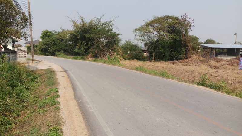 ขายที่ดินเปล่าติดถนนบ้านป่ายะ_ทุ่งโค้ง4000บ/ตรว