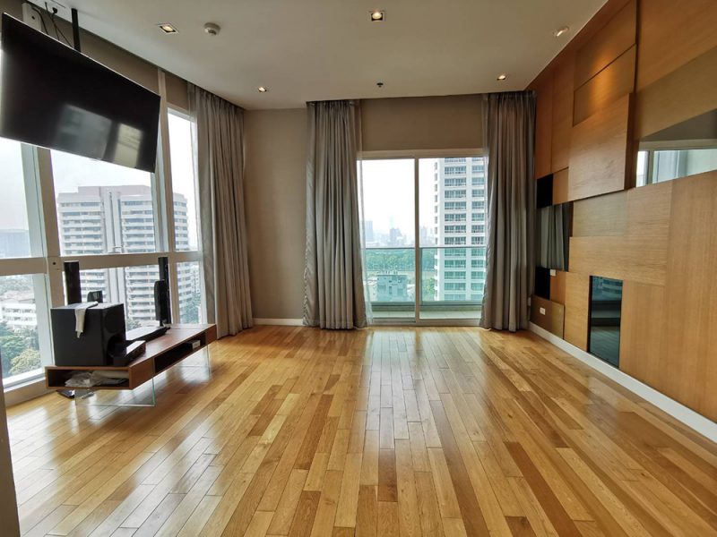 ขาย Condo Millennium Residence @ Sukhumvit ซอยสุขุมวิท 20 ถูกและดีที่สุดในย่านอโศก โทร 0863243929