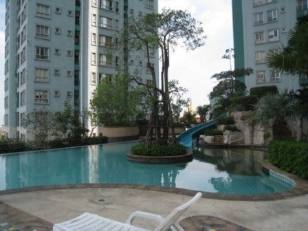 Lumpini Place Water Cliff Condominium with furnished