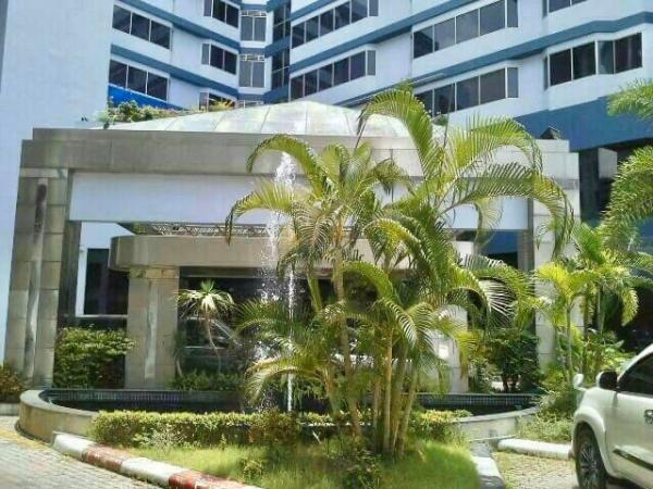 ขายโรงแรม ติดถนนสุขุมวิท ใจกลางเมืองชลบุรี เนื้อที่ 5-0-92 ไร่ โรงแรมขนาดความสูง 7 ชั้น