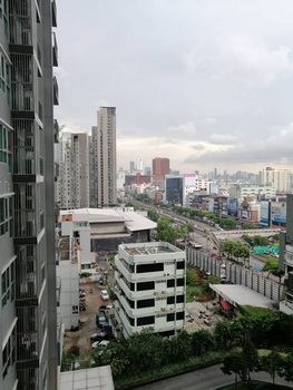 ให้เช่า คอนโด ไลฟ์ รัชดาภิเษก ติดรถไฟฟ้า MRT ห้วยขวาง