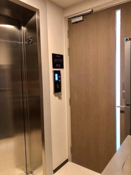 ให้เช่า: ไอดีโอ คิว สยาม-ราชเทวี ลิฟท์ส่วนตัว ห้องสวยพร้อมอยู่ เฟอร์นิเจอร์ครบวิวสวยไม่มีตึกบัง