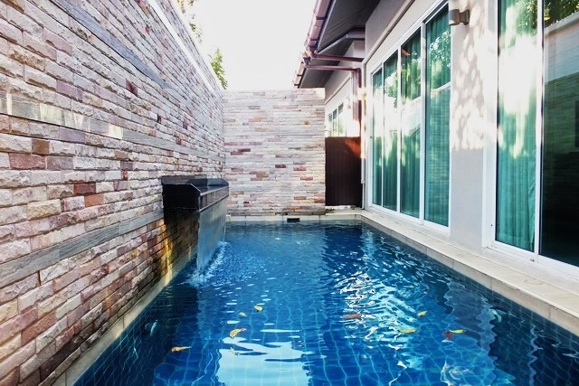 Villa for sale pool Pattaya Jomtien Beach