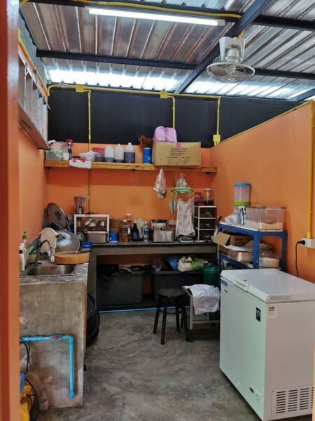 เซ้ง‼️ ร้านอาหาร ตรงข้าม รพ.มะเร็งชลบุรี @ชลบุรี (อำเภอเมือง )