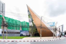 ขาย D Condo  ราชพฤกษ์-จรัญฯ 13 (Dcondo Campus Resort Ratchapruek-Charan 13)  ใกล้ MRT จรัญ 13 และ BTS บางหว้า  ด้านหน้าวิวโล่ง เฟอร์ครบ สภาพดีมาก เครื่องใช่ไฟฟ้าใหม่ทุกชิ้นมีใบรับประกัน 1 ปี