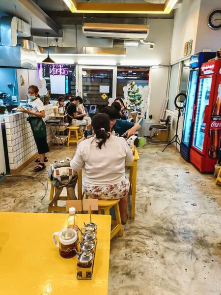 เซ้ง‼️ ร้านก๋วยเตี๋ยว-ตามสั่ง-ส้มตำ อนุสาวรีชัย ใกล้คิวรถตู้และBTS