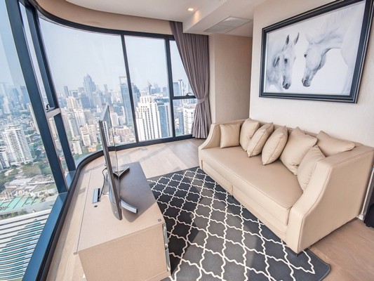 Condo for Sale Ashton Asoke, 64.11 sqm., 1BR 1B, 41th floor, east, city view, fully furnished