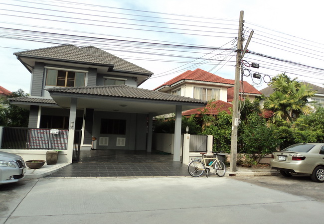 ขาย บ้านเดี่ยว หมู่บ้านสัมมากร ซอยนิมิตใหม่ 34 ถนนนิมิตใหม่ เขตคลองสามวา กรุงเทพมหานคร