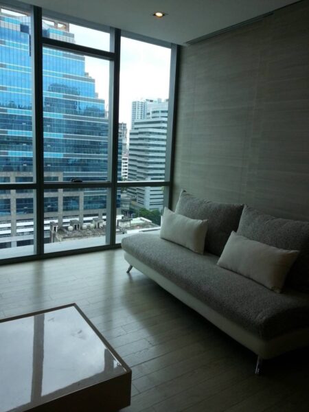 The Room Sukhumvit 21