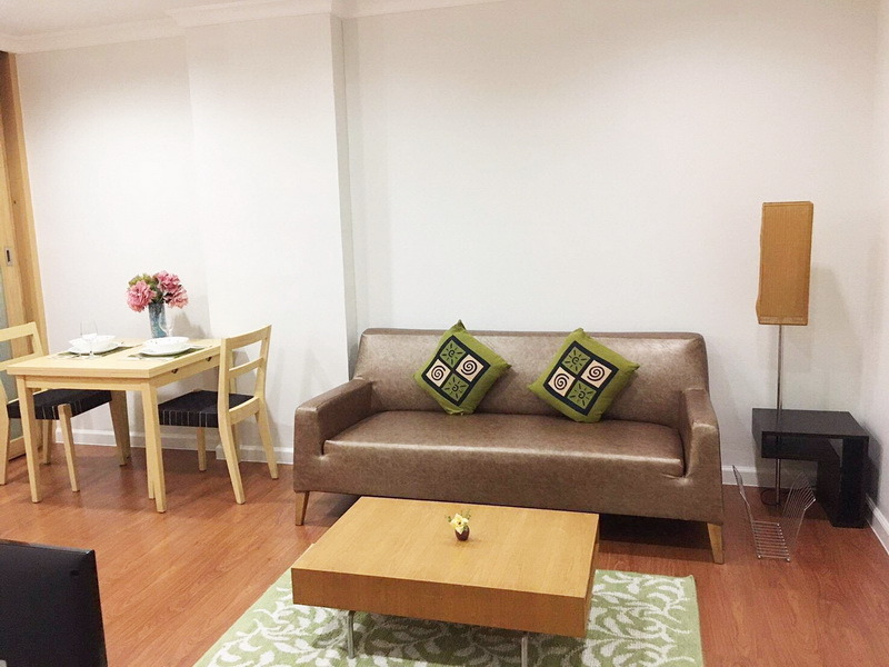 คอนโด ให้เช่าคอนโด Lumpini Suite Sukhumvit 41 / ลุมพินี สวีท สุขุมวิท 41 วิวเมือง 40ตรม. 9/1800