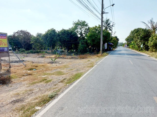 ที่ดินแปลงสวยต.ลำโพ บางบัวทอง  3ไร่ ด้านหน้าติดถนน ด้านหลังติดคลอง ทำเลดี