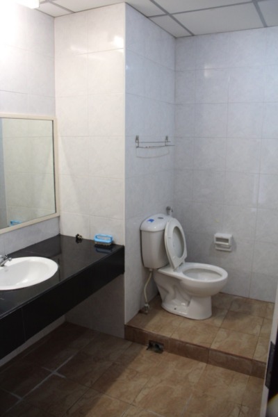 แฟร์ ทาวน์เวอร์ สุขุมวิท50 ใกล้ BTS อ่อนนุช มี 2ห้องนอน 1ห้องน้ำ Small pet Friendly