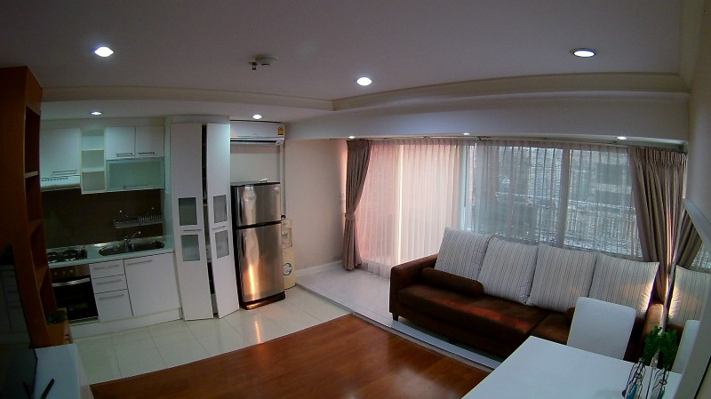 Grand Parkview Asoke ( Sukhumvit 21 )