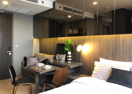 For Rent Ashton Chula-Silom Condominium Near MRT Samyan