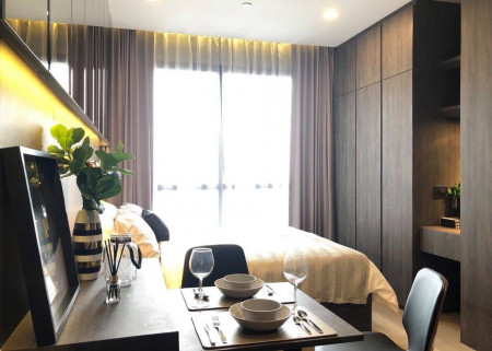 For Rent Ashton Chula-Silom Condominium Near MRT Samyan