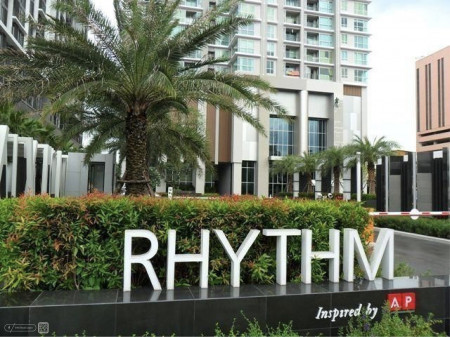 ขาย คอนโด Rhythm รัชดา-ห้วยขวาง 36 ตรม. ถูกที่สุดในตึก**