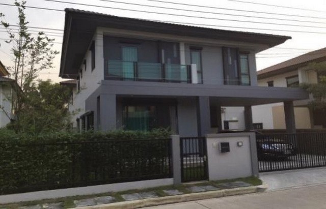 ให้เช่าบ้านบุราสิริ วงแหวนอ่อนนุช House for rent in Burasiri Nut ring  เนื้อที่ ใช้สอย 177 ตร.ม.  4ห้องนอน 3ห้องน้ำ เฟอร์ครบ ราคาเช่า 35,000 บาท