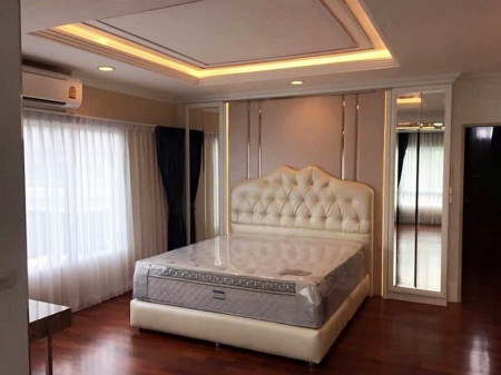 A21-215 ขาย บ้านเดี่ยว คฤหาสน์หรูสไตล์ Modern Luxury ทำเลเมือง แกรนด์ บางกอก บูเลอวาร์ด พระราม 9 105 ตรม. 441 ตร.วา ใกล้ทางด่วนพระราม 9