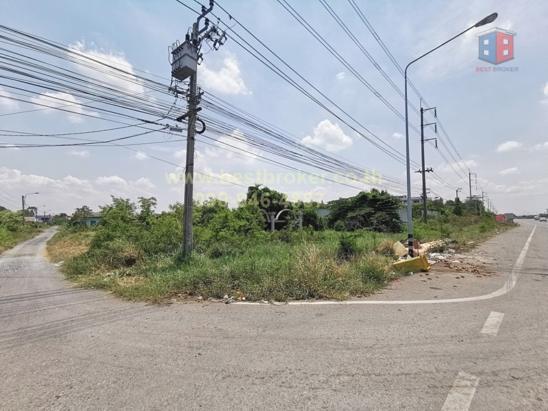 ที่ดิน 400 ตร.ว. ที่ดินถมแล้ว แปลงมุม ติดถนนสุวินทวงศ์