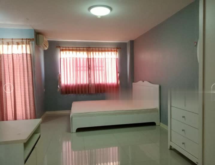 A02240 ให้เช่าLumpini Condo Town Ramintra – Laksi 5,000บาท ห้องสวย แต่งครบ พร้อมอยู่