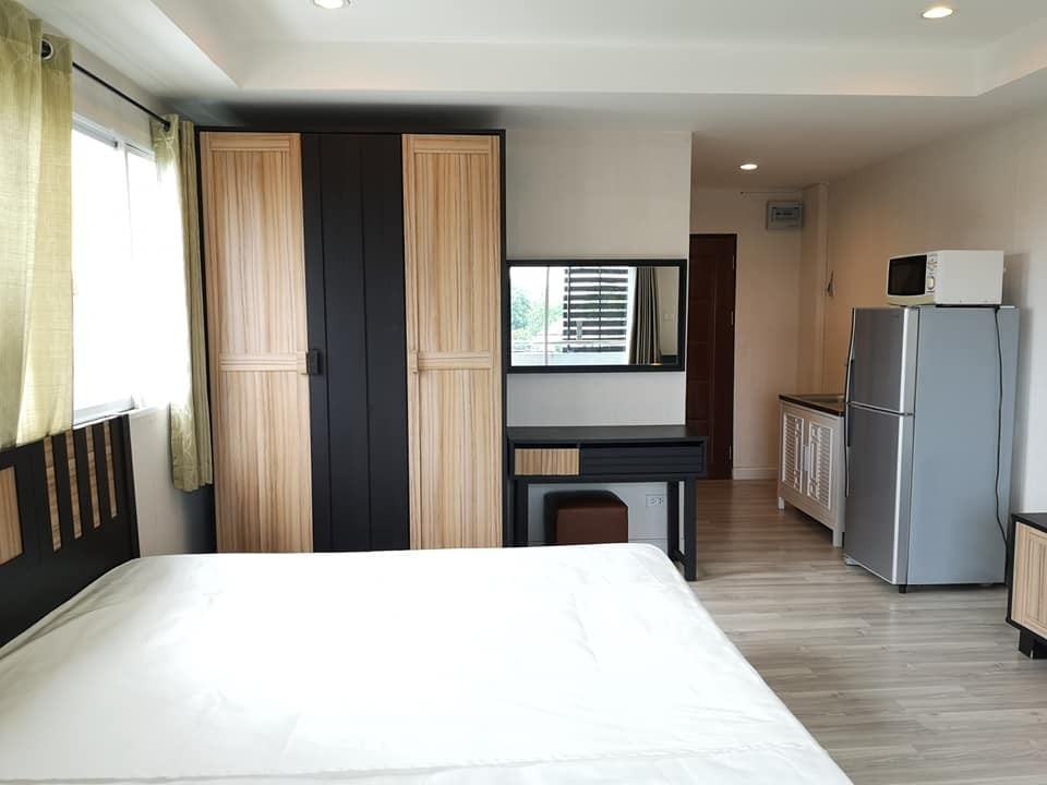 76-RI Seven Star Condo ตึก C ชั้น 6 บนสุด (ห้องมุม) เช่า 6,000 บาทโทร 098-6169416 อาร์ท