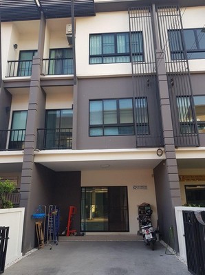 ให้เช่า-ขาย ทาวน์โฮม 3 ชั้น Casa City คาซ่า ซิตี้ วงแหวน-ลำลูกกา ถ.ลำลูกกา ปทุมธานี