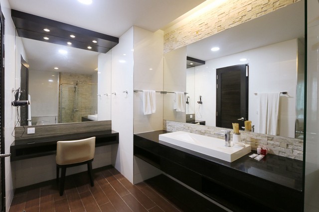 For Sale : Laguna, Bang Tao Apartment, 2 bedrooms 2 bathrooms
