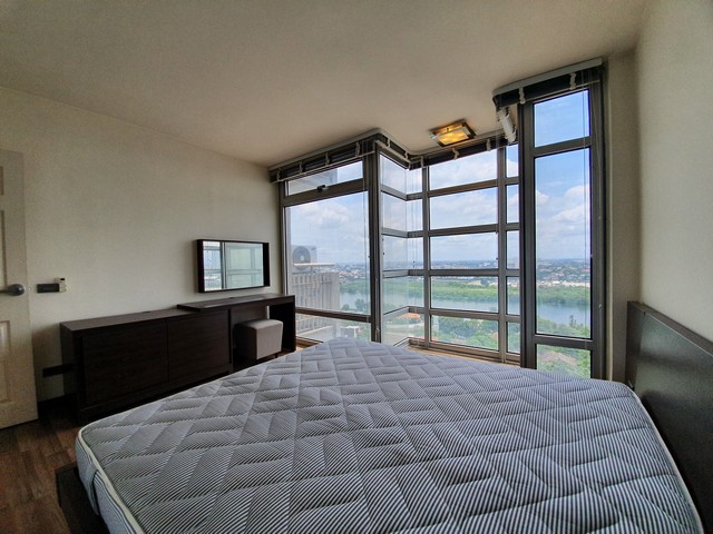 Golden Lake view (Geneva),Condominium in the middle of Muang Thong Thani, near MRT Phahonyothin