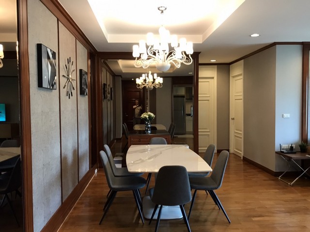 The Bangkok Sukhumvit 43,Condo is ready in the heart of the city,  near BTS Phrom Phong