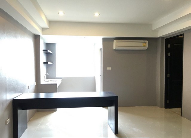 For Sales : Patong Condotel 1 bed room 4floor. size 56 SQM.