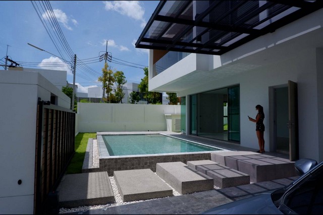 For Rent : Phuket Town Brand New Private Pool Villa 3 Bedrooms 3 Bathrooms