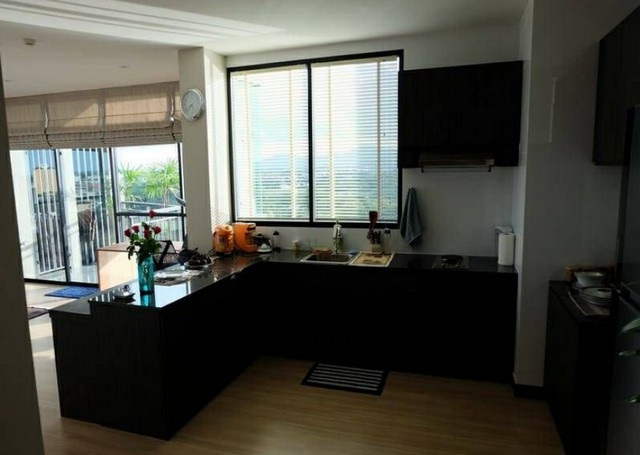 For Sales : Suanluang Sugar palm condo 2 bedroom full 2 bathroom 10 floor Lake, park and ocean view