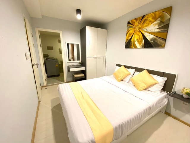 For Sale : Phuket City ZCAPE III CONDOMINIUM PHUKET 1 Bed room 3rd Floor Pool View. 34 Spm.