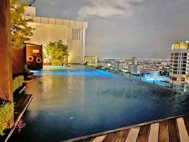 Hot Deal Condo for Rent Life Ladprao18 near Subway MRT Ladprao 150M.