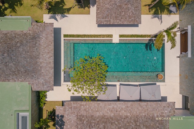 For Sale : Thalang Luxury Pool Villa, 3 bedrooms 3 Bathrooms