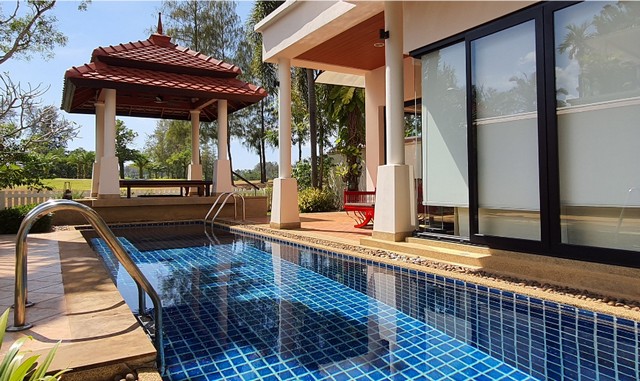 For Sales : Cherngtalay, Laguna Fariway Private Pool Villa, 4 Bedrooms, 4 Bathrooms, Gardenview.