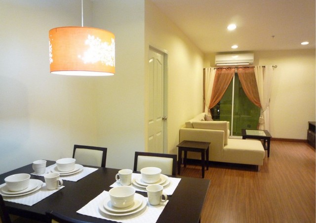 For sales : Patong Phuket Villa Patong beach 2 bedrooms  3rd flr. Building A, Pool View