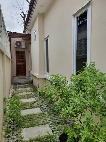 For Rent :   Thalang House,   2 bedrooms 1 bathroom