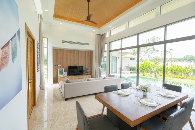 For Sales : CherngTalay New Project Luxury Pool Villa, 2 Bedrooms