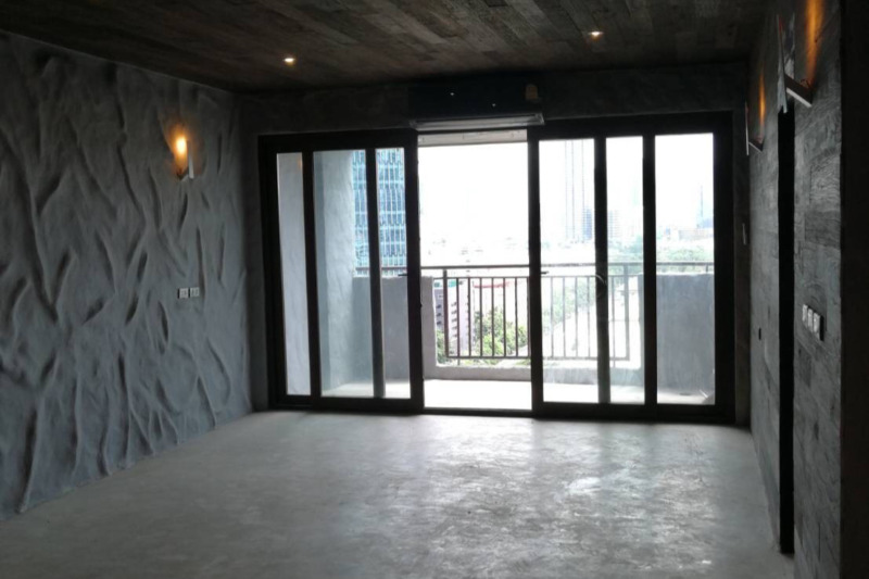 Best price in Sukhumvit 16>>Monterey place condo special promotion only 6.3MB with 78sqm.