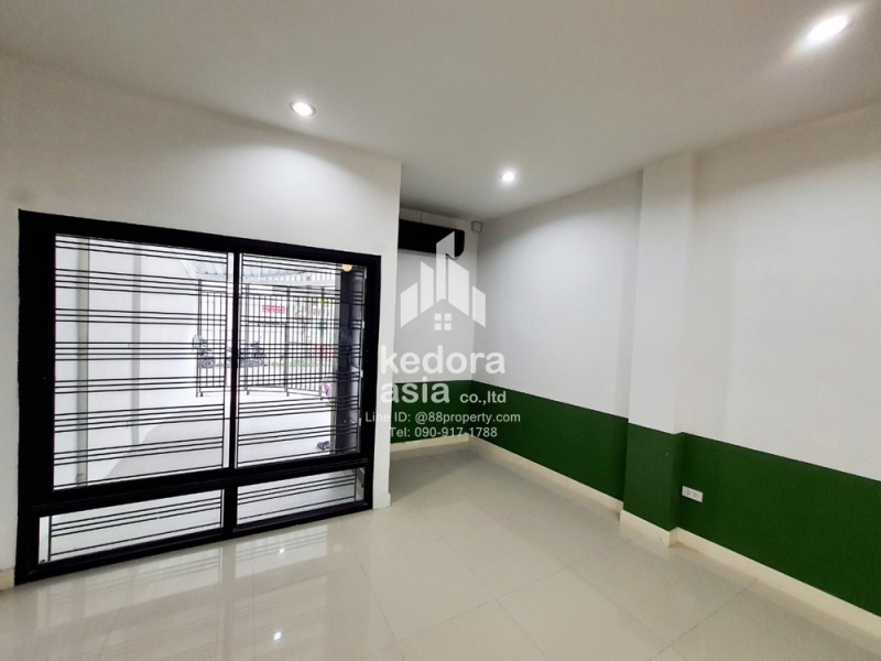 KDR-TH-170-townhome 4 storey at Sukhumvit 65 Rental price 45,000 THB